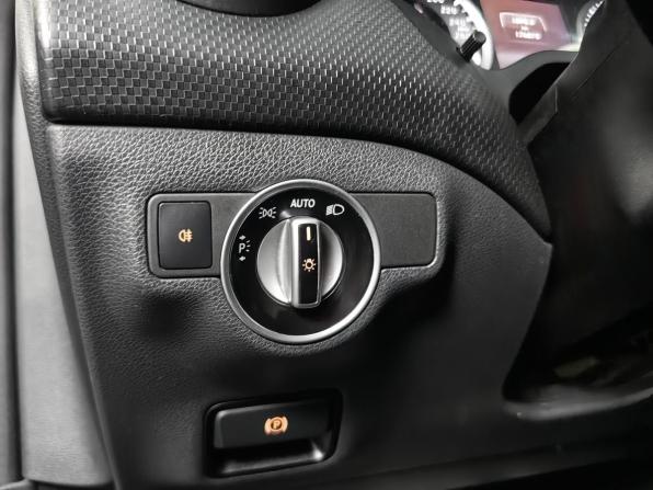 Mercedes-Benz A-Класс III (W176) с пробегом 2014 года, цена 1 170 000 рублей, 176871 км, хэтчбек, Автокод Объявления