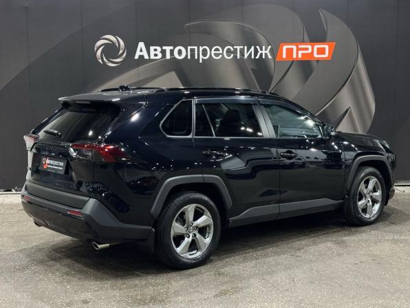 Toyota RAV4 V (XA50) с пробегом 2021 года, цена 3 480 000 рублей, 82810 км, внедорожник, Автокод Объявления