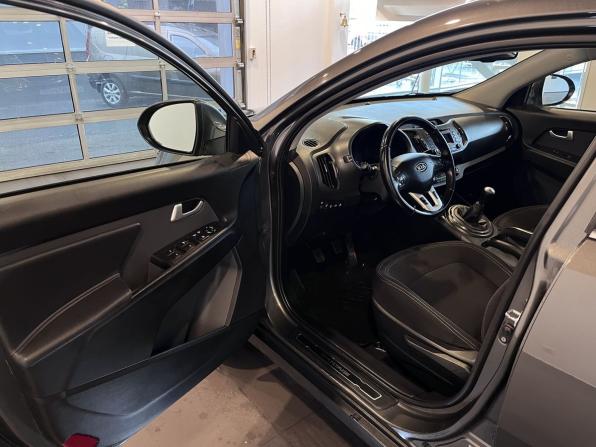Kia Sportage III с пробегом 2012 года, цена 1 295 000 рублей, 145664 км, внедорожник, Автокод Объявления