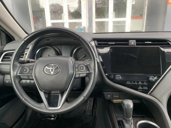 Toyota Camry VIII (XV70) с пробегом 2018 года, цена 2 565 000 рублей, 140300 км, седан, Автокод Объявления