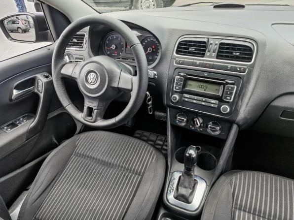 Volkswagen Polo V с пробегом 2011 года, цена 724 000 рублей, 172436 км, седан, Автокод Объявления