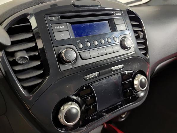 Nissan Juke I с пробегом 2011 года, цена 930 000 рублей, 194312 км, внедорожник, Автокод Объявления