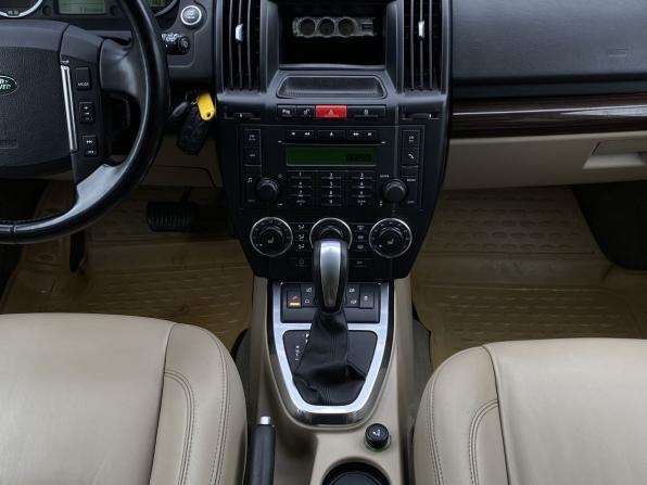 Land Rover Freelander II Рестайлинг с пробегом 2012 года, цена 1 499 000 рублей, 201758 км, внедорожник, Автокод Объявления