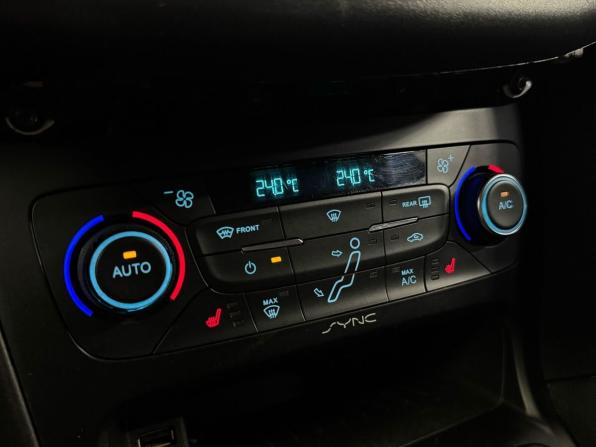 Ford Focus III Рестайлинг с пробегом 2018 года, цена 1 250 000 рублей, 121919 км, седан, Автокод Объявления