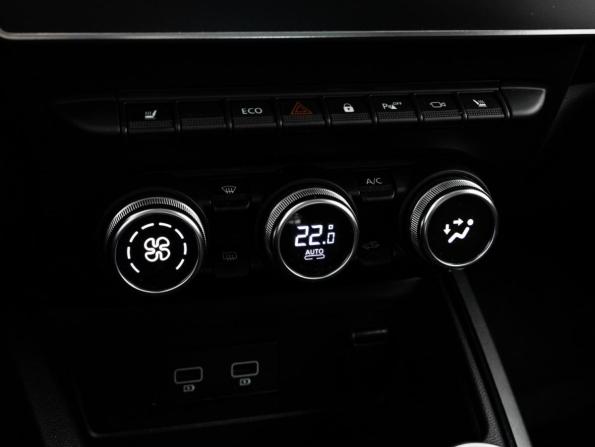 Renault Duster II с пробегом 2021 года, цена 1 699 000 рублей, 105676 км, внедорожник, Автокод Объявления