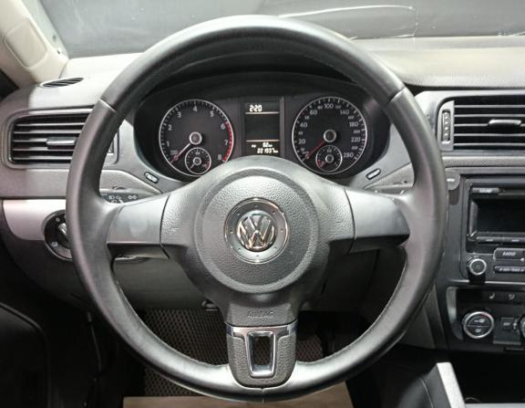 Volkswagen Jetta VI с пробегом 2013 года, цена 799 000 рублей, 221931 км, седан, Автокод Объявления