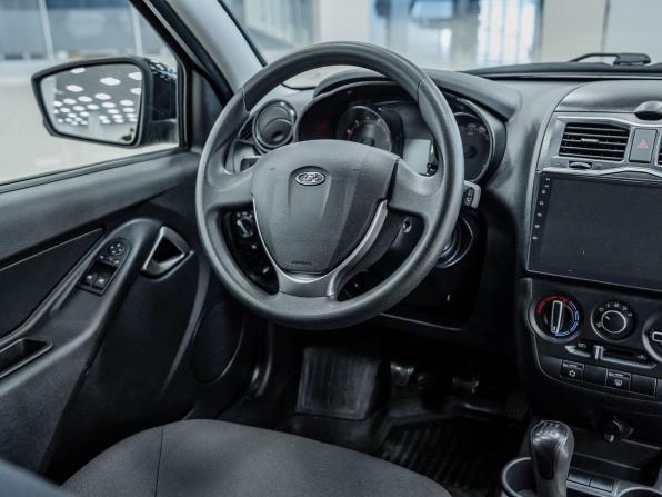 Lada (ВАЗ) Granta I Рестайлинг с пробегом 2024 года, цена 861 000 рублей, 36538 км, лифтбек, Автокод Объявления