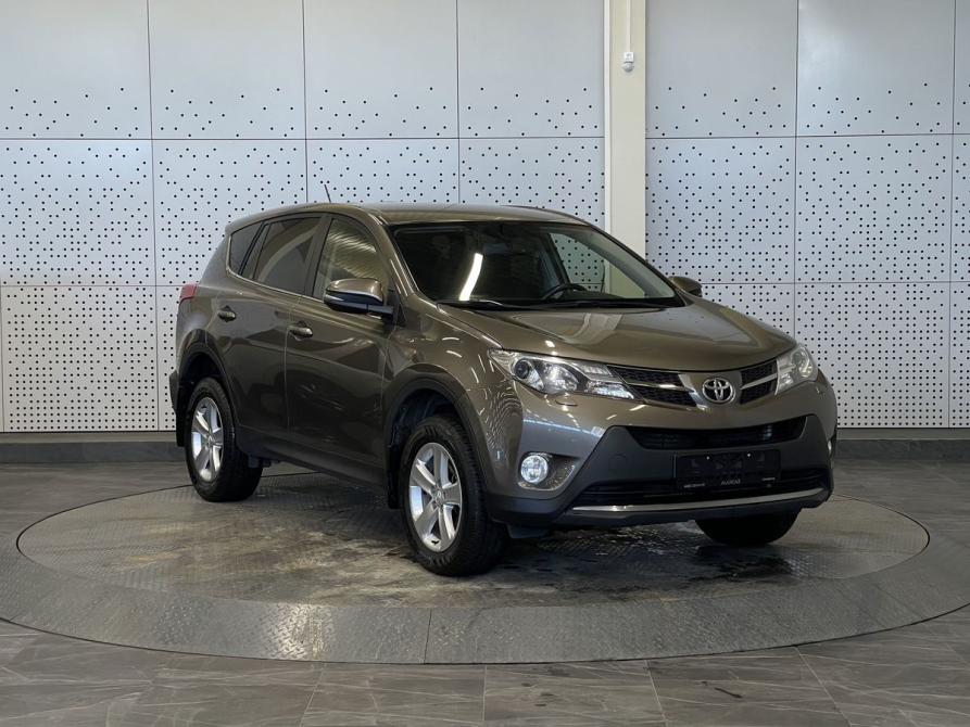 Toyota RAV4 IV (XA40) Москва  - изображение 1