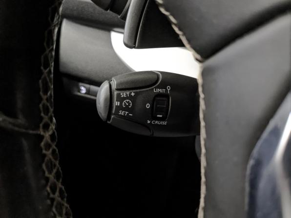 Peugeot Traveller I с пробегом 2019 года, цена 2 920 000 рублей, 72906 км, минивэн, Автокод Объявления