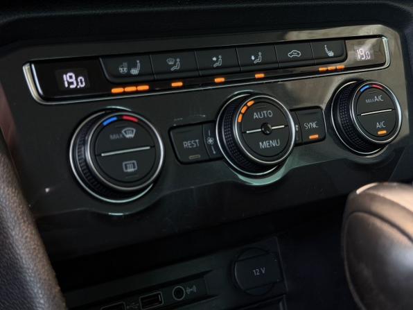 Volkswagen Tiguan II с пробегом 2019 года, цена 1 920 000 рублей, 119024 км, внедорожник, Автокод Объявления