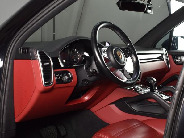Porsche Cayenne III с пробегом 2019 года, цена 8 499 997 рублей, 37000 км, внедорожник, Автокод Объявления