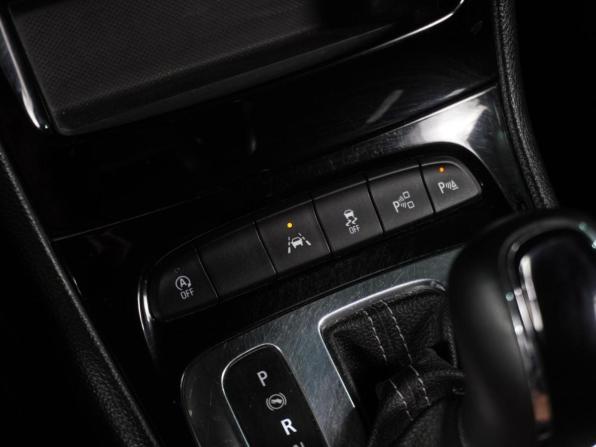 Opel Astra K Рестайлинг с пробегом 2019 года, цена 1 289 000 рублей, 136317 км, хэтчбек, Автокод Объявления