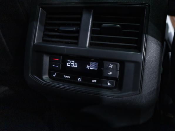 Volkswagen Teramont I Рестайлинг с пробегом 2021 года, цена 3 899 900 рублей, 133594 км, внедорожник, Автокод Объявления