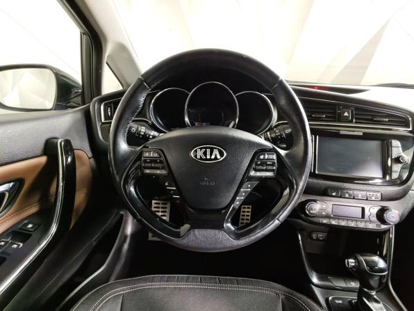 Kia Ceed II Рестайлинг с пробегом 2018 года, цена 1 347 000 рублей, 131630 км, универсал, Автокод Объявления