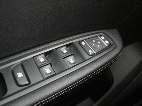 Renault Arkana I с пробегом 2019 года, цена 1 690 000 рублей, 99855 км, внедорожник, Автокод Объявления