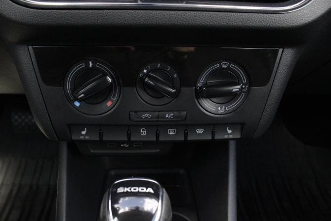 Skoda Rapid II с пробегом 2022 года, цена 1 530 000 рублей, 160532 км, лифтбек, Автокод Объявления