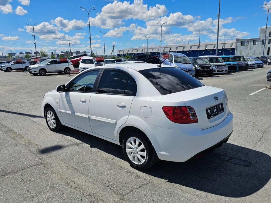 Kia Rio II Рестайлинг Тюмень  - изображение 5