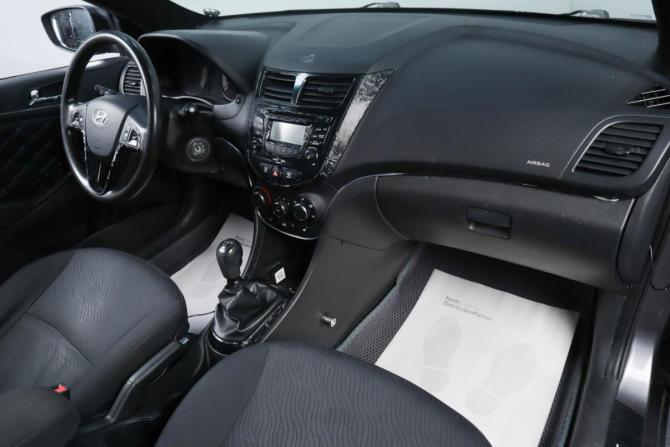 Hyundai Solaris I с пробегом 2011 года, цена 679 000 рублей, 175000 км, хэтчбек, Автокод Объявления