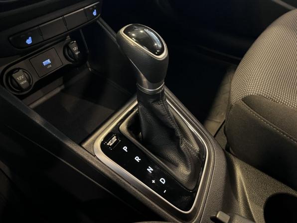 Hyundai Solaris II Рестайлинг с пробегом 2022 года, цена 1 774 000 рублей, 97425 км, седан, Автокод Объявления