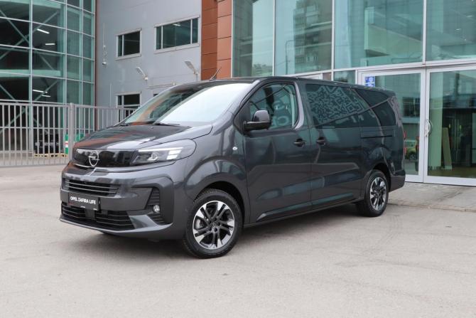 Opel Zafira Life I Рестайлинг с пробегом 2025 года, цена 7 100 000 рублей, 25 км, минивэн, Автокод Объявления