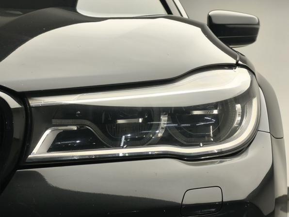 BMW 7 серии VI (G11/G12) с пробегом 2017 года, цена 3 724 000 рублей, 142309 км, седан, Автокод Объявления