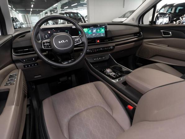 Kia Carnival IV Рестайлинг с пробегом 2024 года, цена 5 700 000 рублей, 23236 км, минивэн, Автокод Объявления