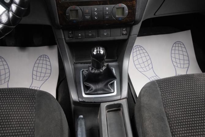 Ford Focus II с пробегом 2006 года, цена 359 000 рублей, 269112 км, седан, Автокод Объявления