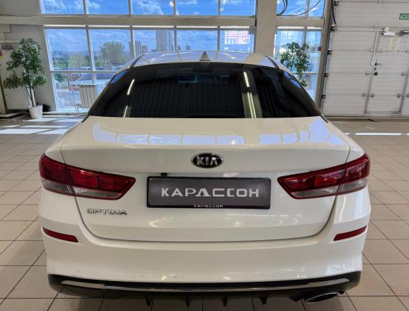 Kia Optima IV Рестайлинг с пробегом 2018 года, цена 1 220 000 рублей, 233000 км, седан, Автокод Объявления
