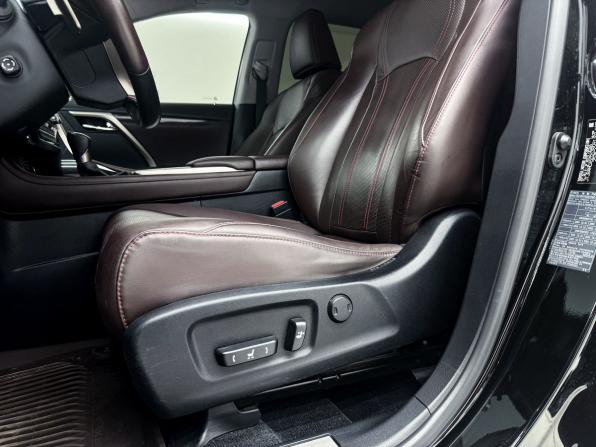 Lexus RX IV Рестайлинг с пробегом 2021 года, цена 5 750 000 рублей, 60000 км, внедорожник, Автокод Объявления