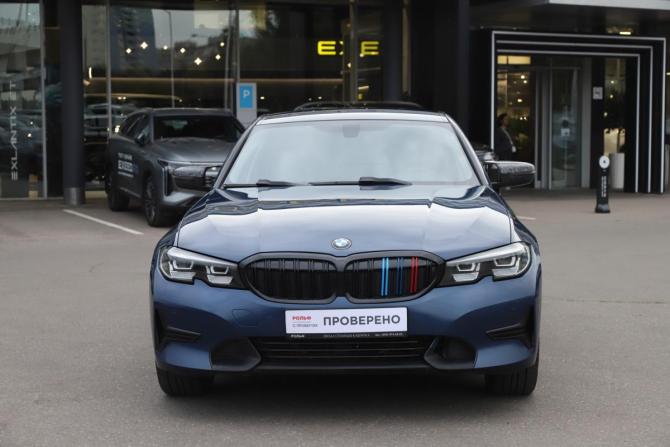 BMW 3 серии VII (G2x) с пробегом 2021 года, цена 3 160 000 рублей, 137050 км, седан, Автокод Объявления