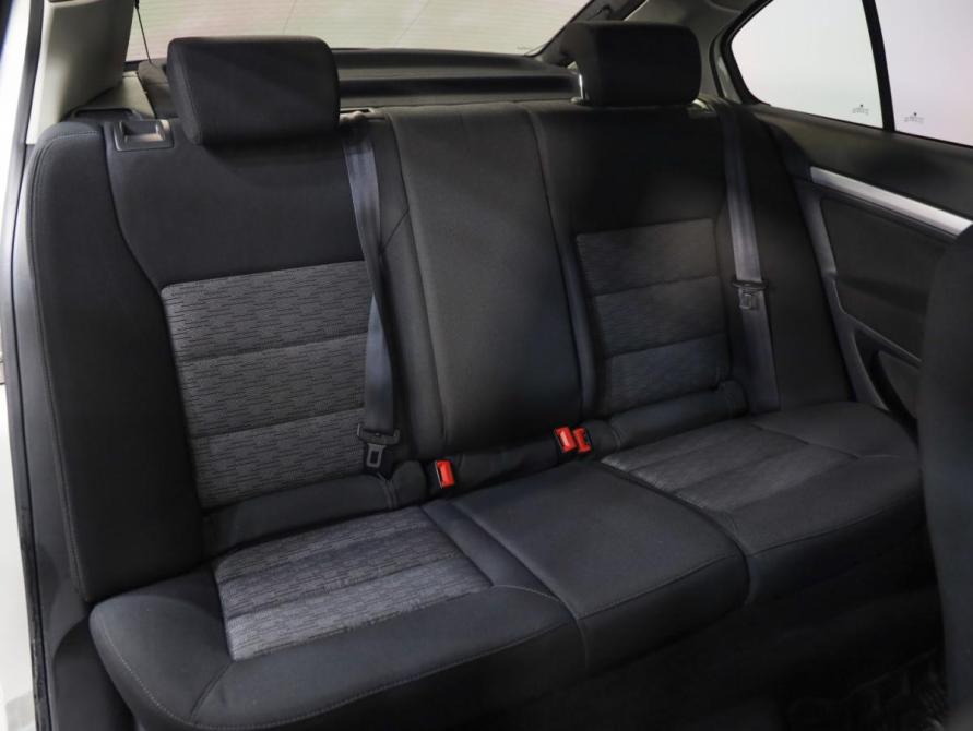 Skoda Octavia II (A5) Рестайлинг Санкт-Петербург  - изображение 18