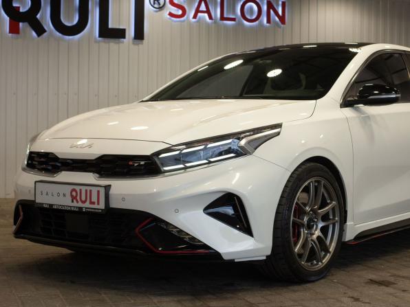 Kia K3 II Рестайлинг с пробегом 2021 года, цена 2 879 000 рублей, 72687 км, хэтчбек, Автокод Объявления