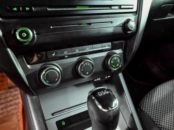 Skoda Octavia III (A7) с пробегом 2013 года, цена 1 120 000 рублей, 313400 км, лифтбек, Автокод Объявления