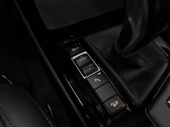 BMW X1 II (F48) Рестайлинг с пробегом 2019 года, цена 3 550 000 рублей, 64480 км, внедорожник, Автокод Объявления