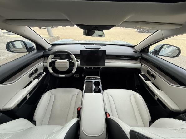 JETOUR DASHING I с пробегом 2024 года, цена 2 015 000 рублей, 36300 км, внедорожник, Автокод Объявления