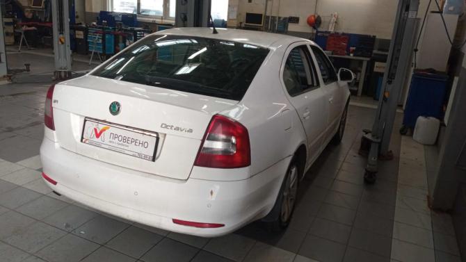 Skoda Octavia II (A5) Рестайлинг с пробегом 2012 года, цена 599 000 рублей, 185521 км, лифтбек, Автокод Объявления
