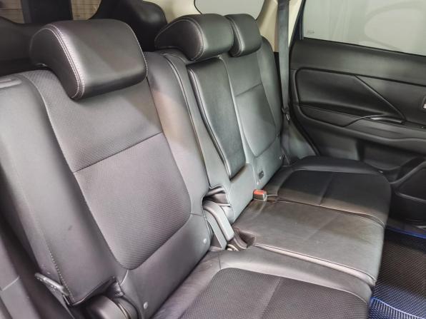 Mitsubishi Outlander III Рестайлинг 3 с пробегом 2018 года, цена 2 650 000 рублей, 182760 км, внедорожник, Автокод Объявления