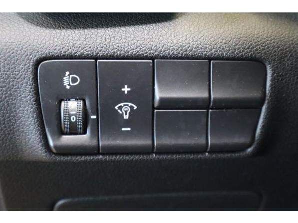 Kia Sportage IV Рестайлинг с пробегом 2019 года, цена 1 713 000 рублей, 322000 км, внедорожник, Автокод Объявления