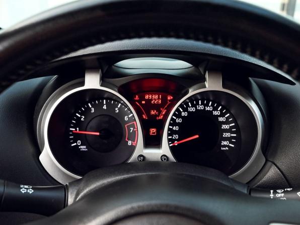 Nissan Juke I с пробегом 2011 года, цена 1 120 000 рублей, 89378 км, внедорожник, Автокод Объявления