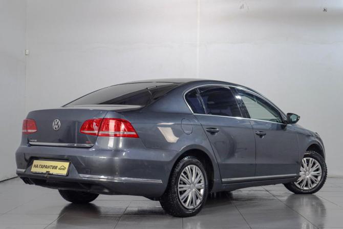 Volkswagen Passat B7 с пробегом 2011 года, цена 1 009 000 рублей, 165300 км, седан, Автокод Объявления
