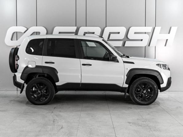 Lada (ВАЗ) Niva Travel I с пробегом 2024 года, цена 1 099 000 рублей, 52702 км, внедорожник, Автокод Объявления