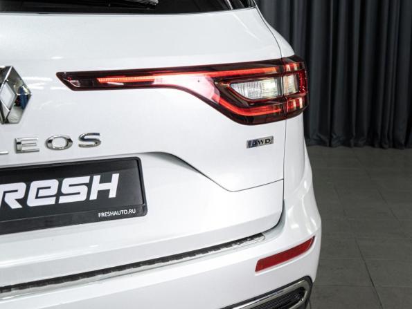 Renault Koleos II с пробегом 2017 года, цена 2 240 000 рублей, 150827 км, внедорожник, Автокод Объявления