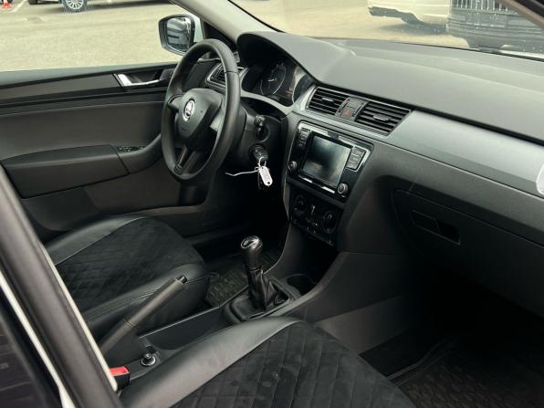 Skoda Rapid I Рестайлинг с пробегом 2018 года, цена 1 248 000 рублей, 113500 км, лифтбек, Автокод Объявления