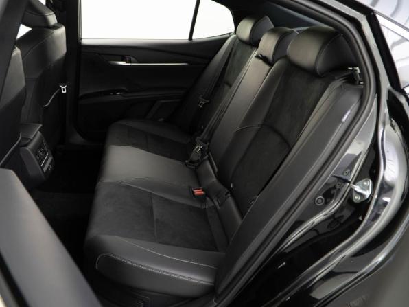Toyota Camry IX (XV80) China Market с пробегом 2025 года, цена 4 598 888 рублей, 24 км, седан, Автокод Объявления