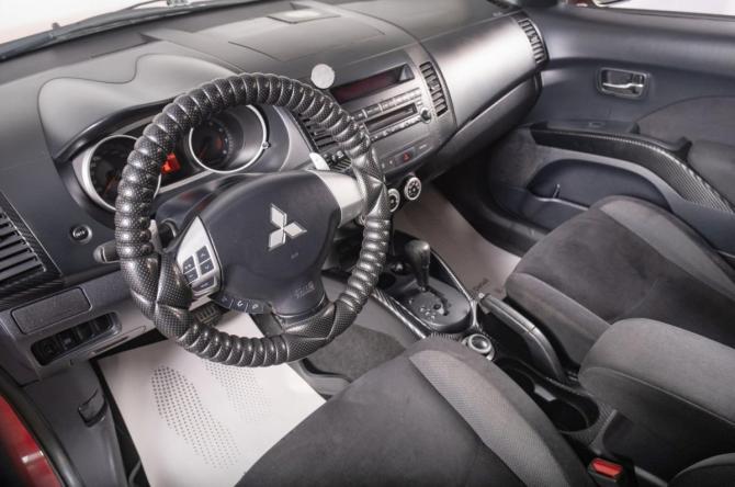 Mitsubishi Outlander II с пробегом 2007 года, цена 1 049 000 рублей, 280000 км, внедорожник, Автокод Объявления