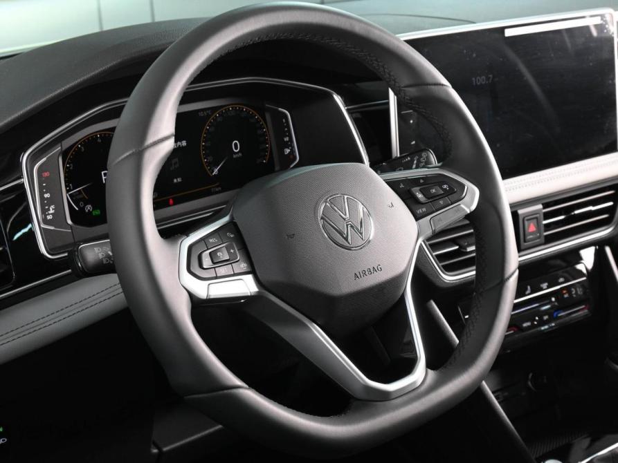 Volkswagen Tiguan II Рестайлинг (China Market) Ростов-на-Дону  - изображение 13