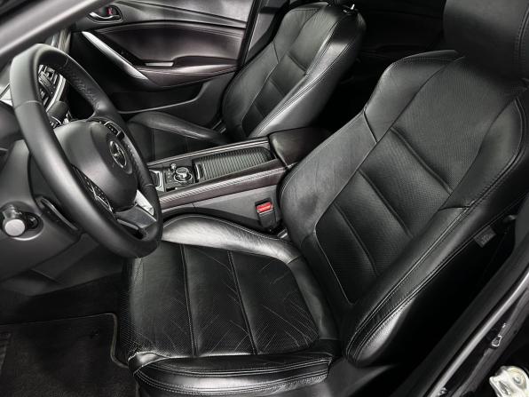 Mazda 6 III (GJ) Рестайлинг с пробегом 2015 года, цена 1 700 000 рублей, 183163 км, седан, Автокод Объявления