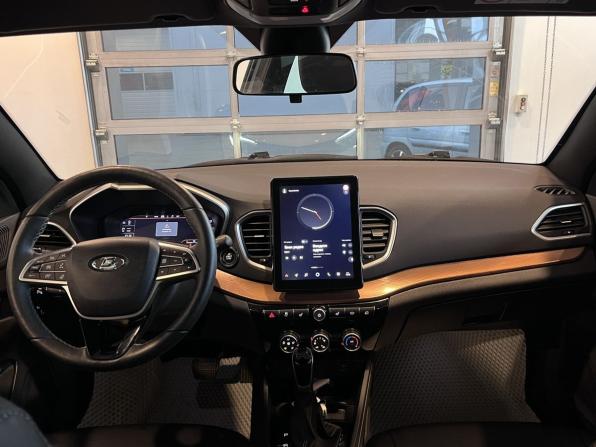 Lada (ВАЗ) Vesta I Рестайлинг (NG) с пробегом 2024 года, цена 1 745 000 рублей, 44950 км, универсал, Автокод Объявления