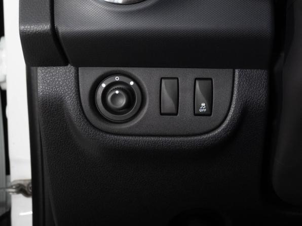 Renault Logan II Рестайлинг с пробегом 2022 года, цена 1 294 000 рублей, 62495 км, седан, Автокод Объявления