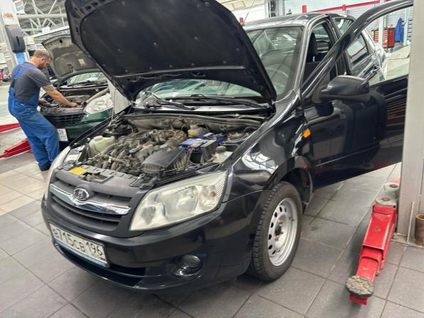 Lada (ВАЗ) Granta I с пробегом 2013 года, цена 399 000 рублей, 74795 км, седан, Автокод Объявления